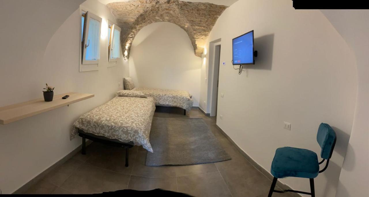 Castle Rhythm Inn Arco Buitenkant foto